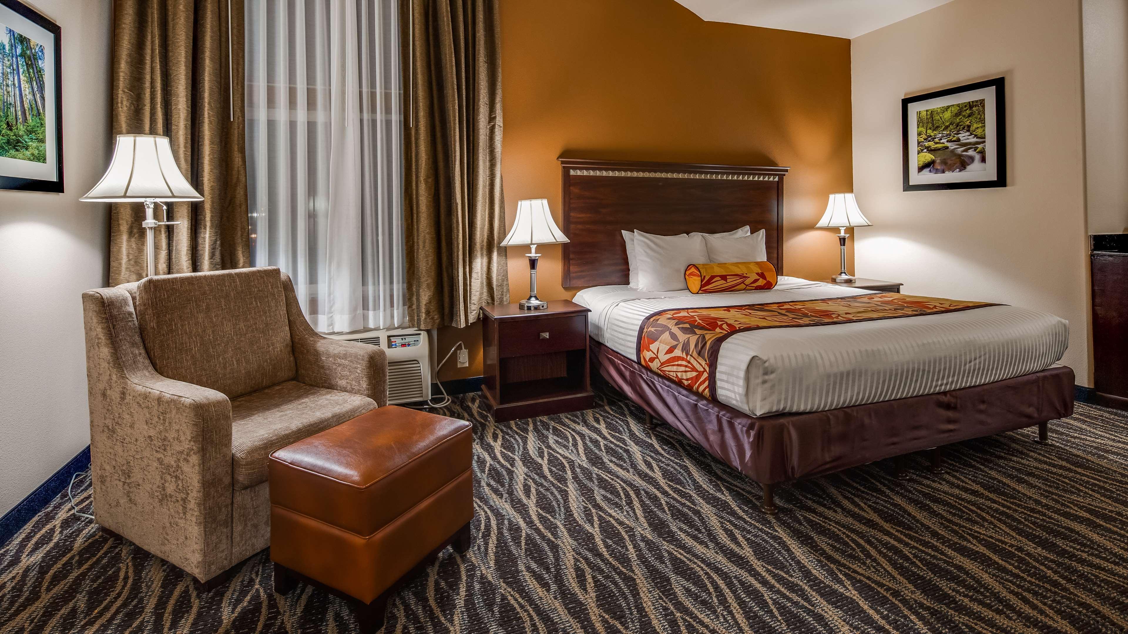 Best Western Plus Battleground Inn & Suites Battle Ground Dış mekan fotoğraf