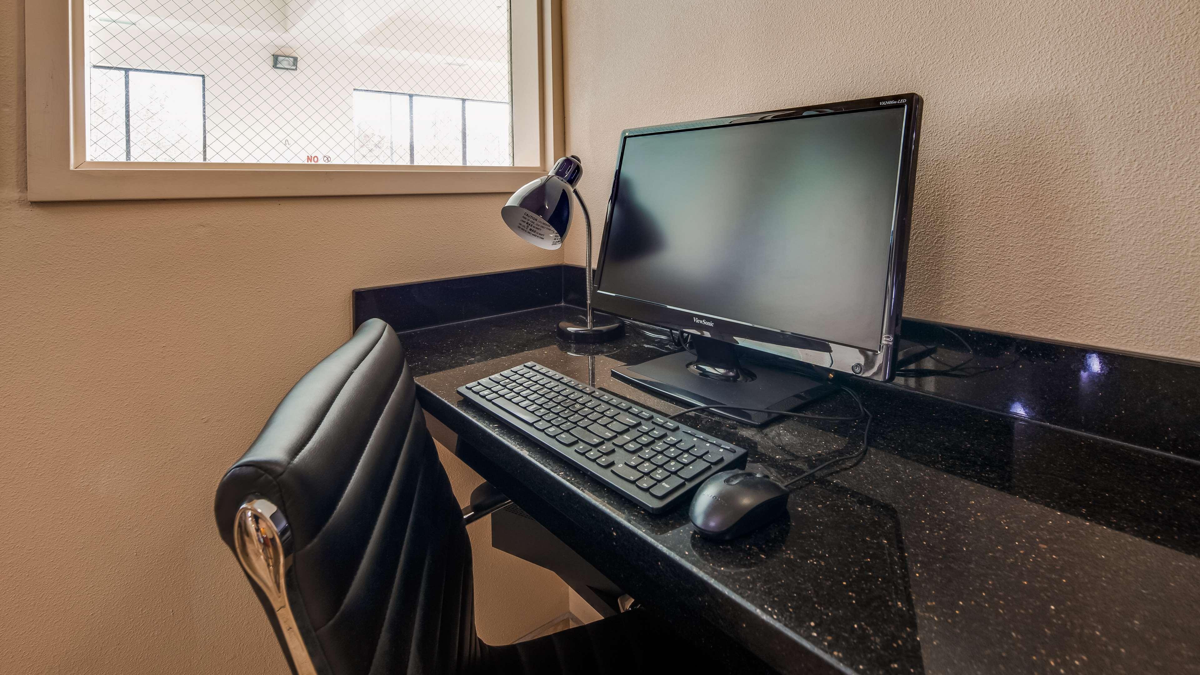 Best Western Plus Battleground Inn & Suites Battle Ground Dış mekan fotoğraf
