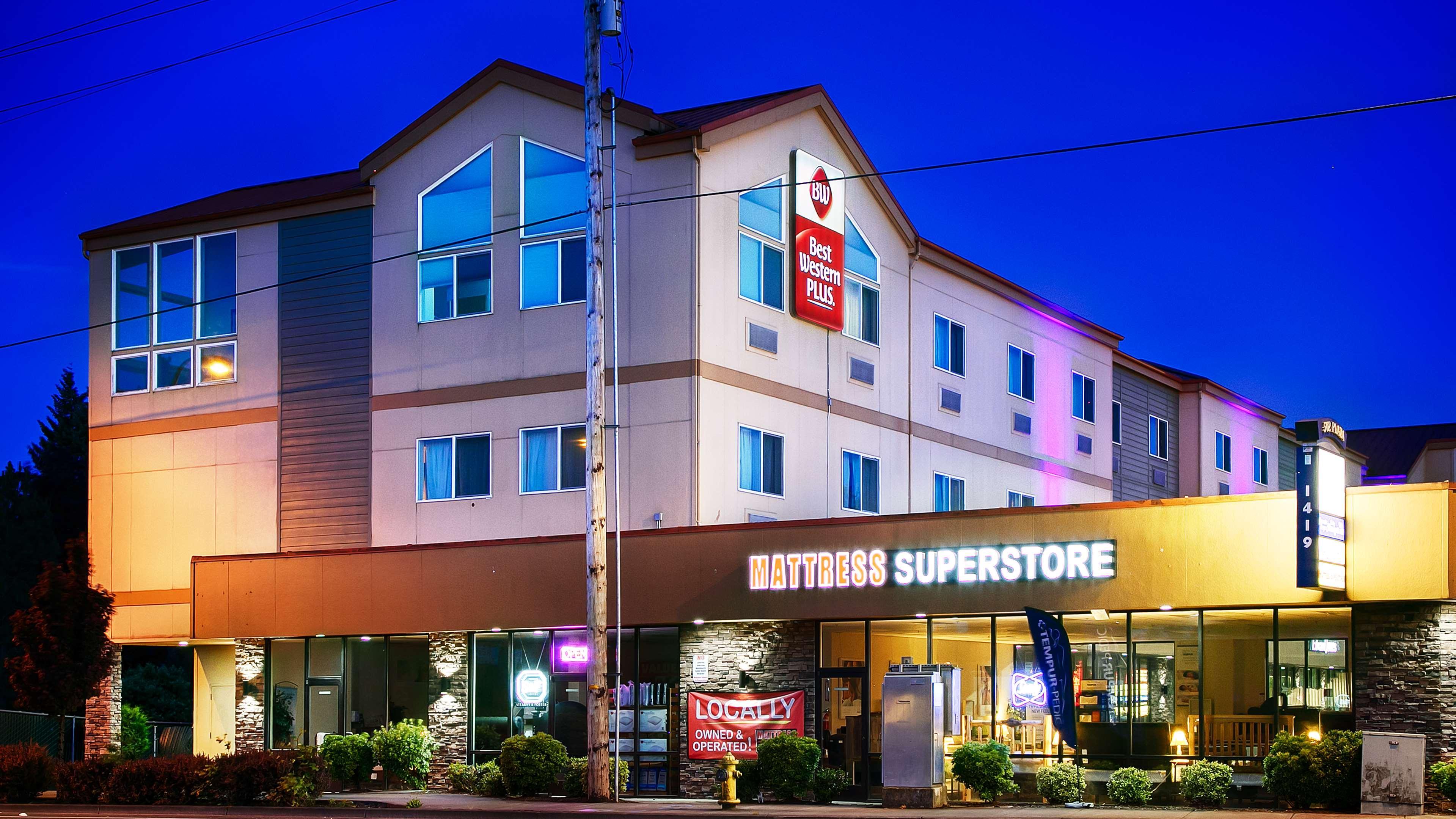 Best Western Plus Battleground Inn & Suites Battle Ground Dış mekan fotoğraf